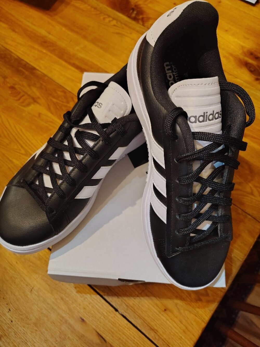 Adidas Grand Court 2.0